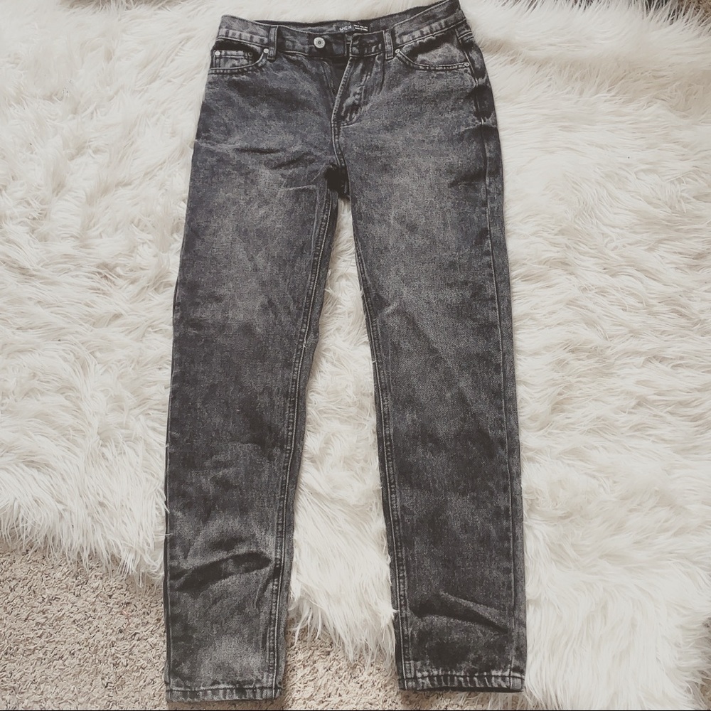 Mom jeans